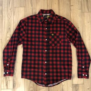 Men’s Jackfield Black & Red plaid button up flannel shirt size S